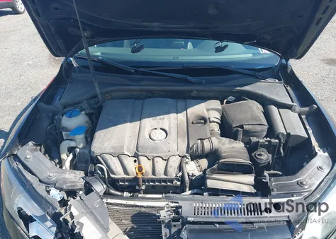 2013 Volkswagen Passat Se из США, поврежденный, VIN 1VWBP7A39DC104977